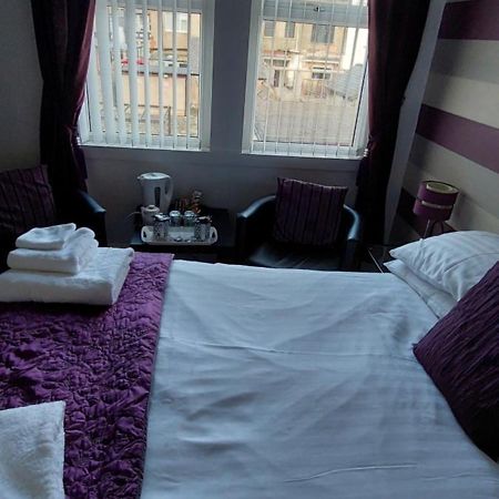Glenavon Guest House Llandudno Buitenkant foto